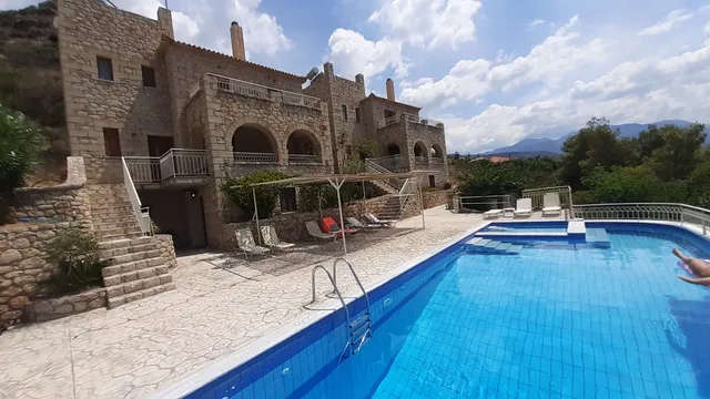 Kolokotronis Hotel & Spa