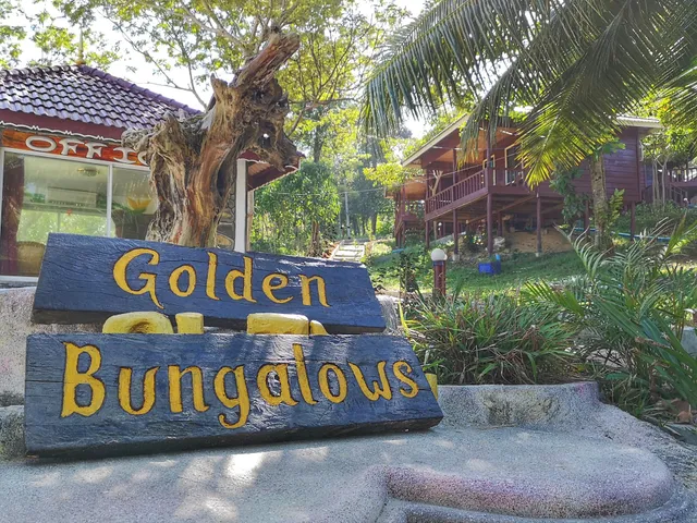 Golden Bungalow (former Hillside Bungalow )