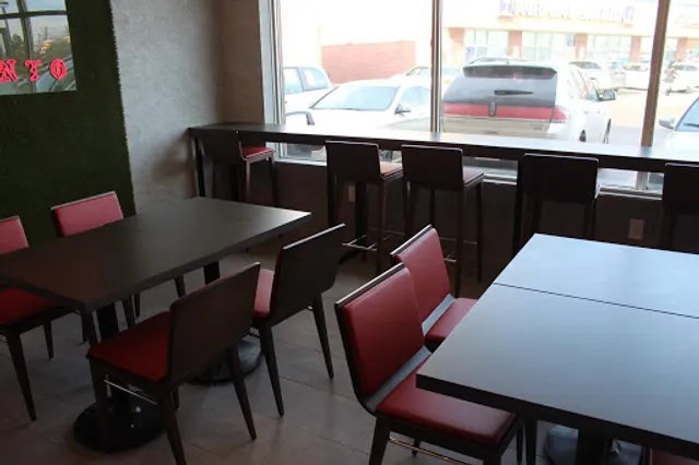 Mr. Singh’s Pizza (Finch & Hwy 27)