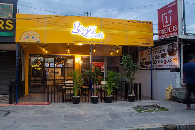 1By2 Cafe - Porur