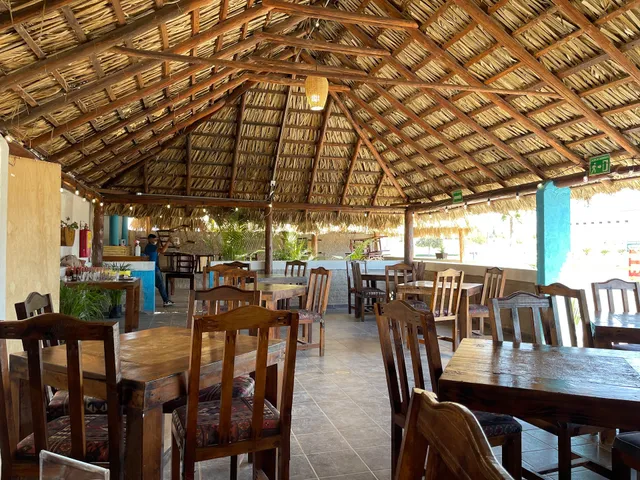 Mariscos Levanta Muertos