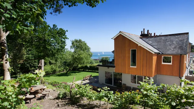 Fort Victoria Cottages