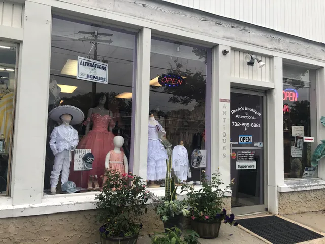 Rocio’s Boutique & Alterations LLC
