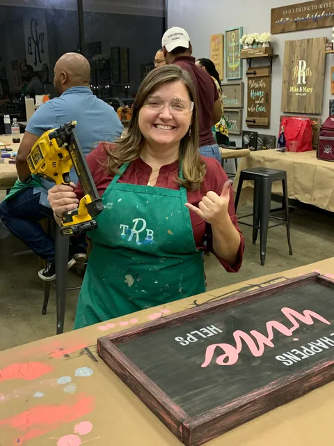 The Rustic Brush - Galleria