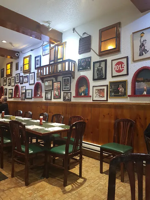 VILLAGE GREC SOUVLAKI