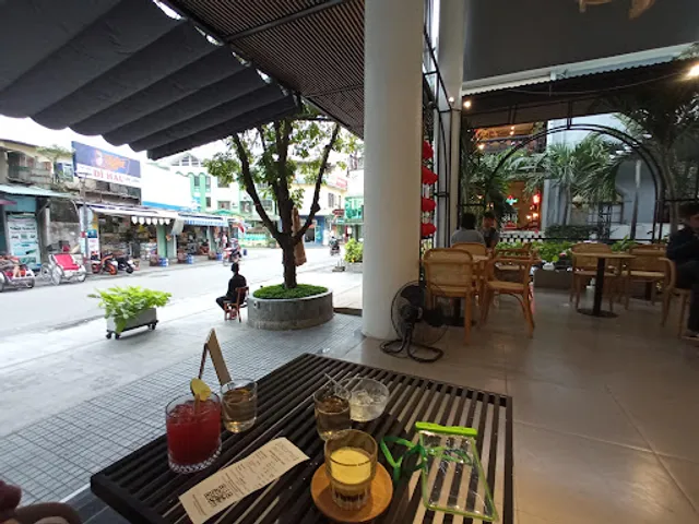 Đa:mê Café - Coffee & Breakfast