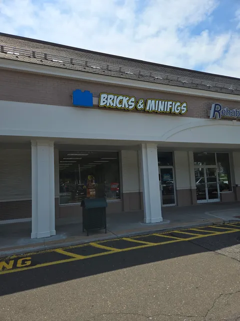 Bricks & Minifigs Fairfield