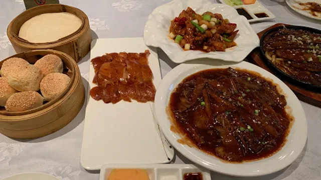 Yulin Roast Duck Shop