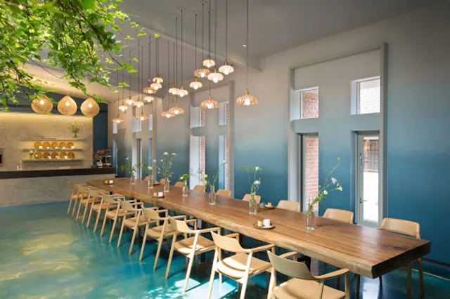 Sunny Hills Nantou Store