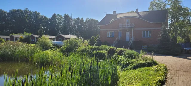 Kalnu Pūpoli, Guest House