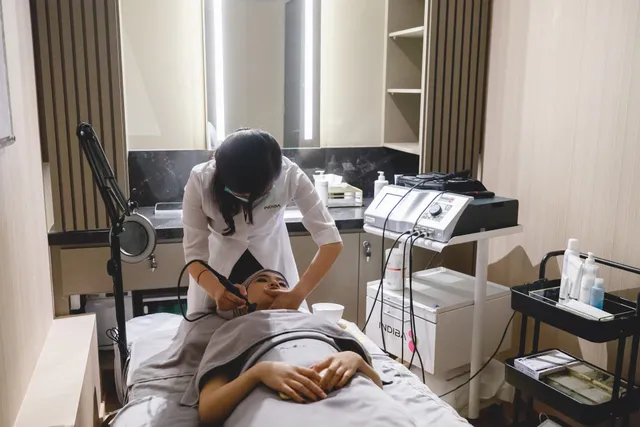 Donna Beauty - Clementi