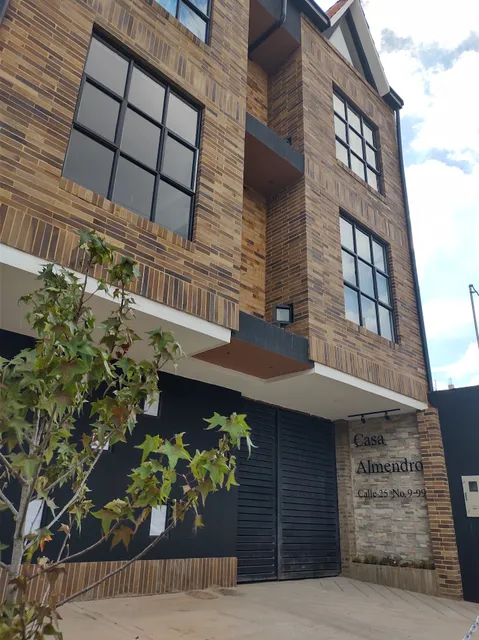 Casa Almendro