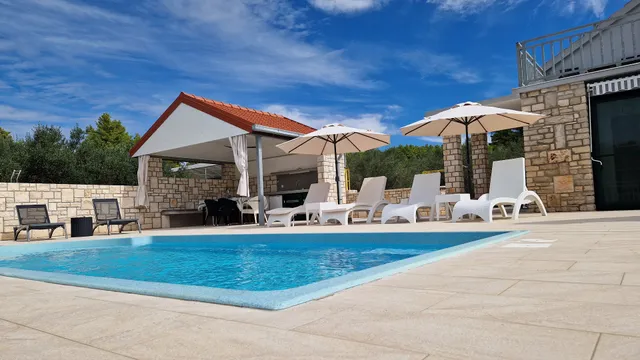 Villa Barbara- Olive Paradise