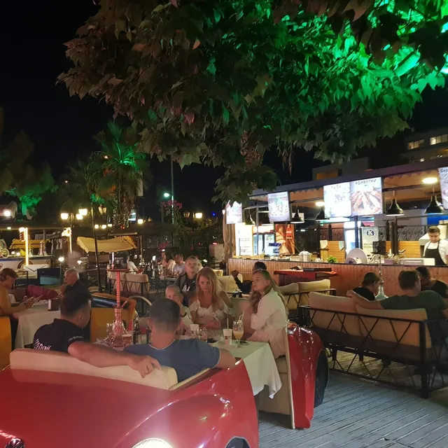 Prestige restaurant cafe