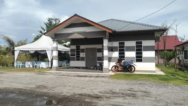 Homestay Bajet Meru