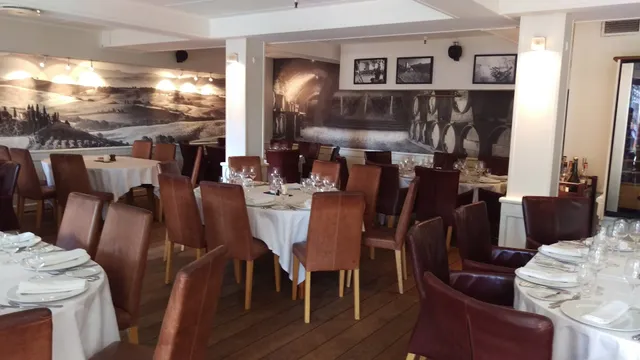 Restaurant Under Klippen