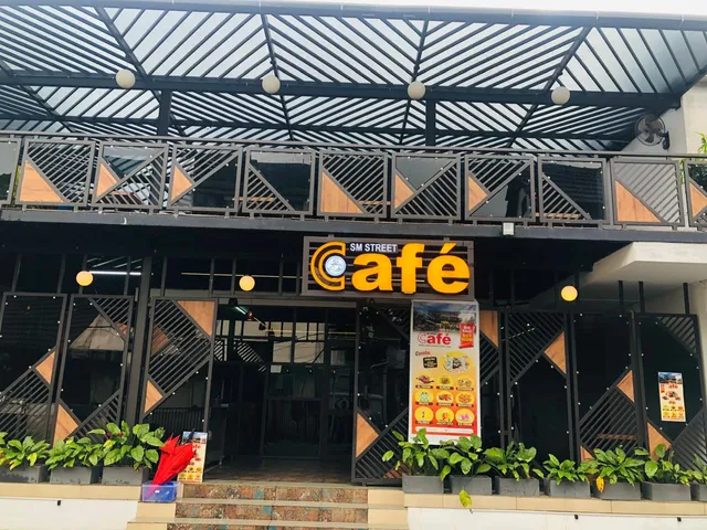 SM STREET CAFE