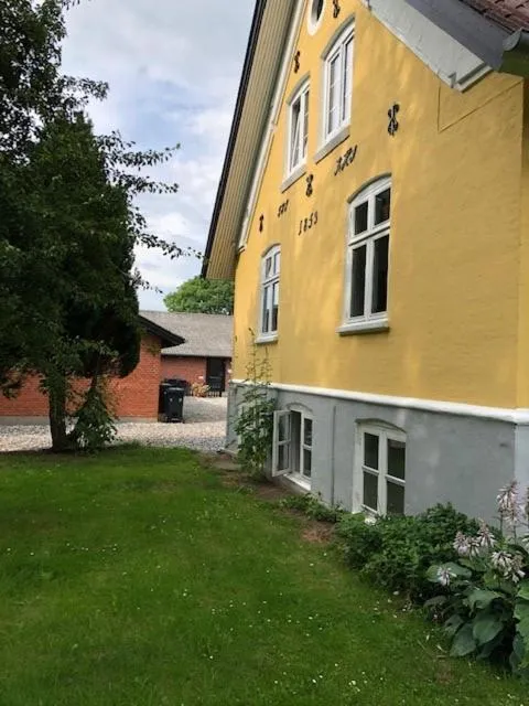 Allesø Gl. sognefoged gård
