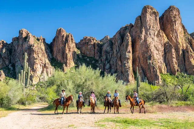 Saguaro Lake Ranch Stable