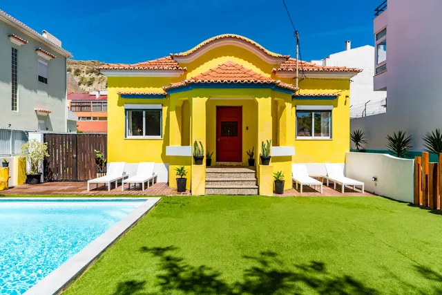 Kali Vice Surf Villa