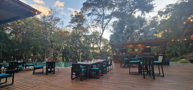 Poro Poro Restaurant