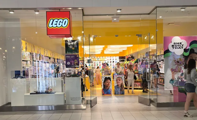 The LEGO® Store Town Center at Boca Raton