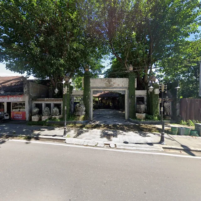 RedDoorz near Borobudur Temple