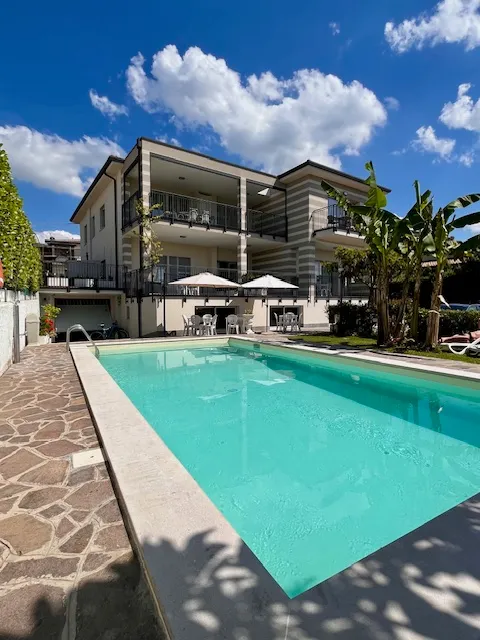 Camere e Appartamenti da Mirella