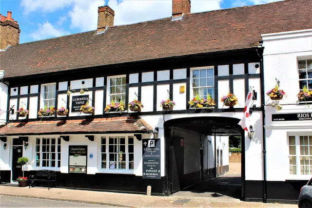 RIOSHOUSE George-Inn