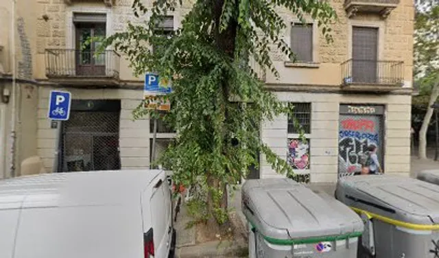 Carrer del Comerç, 2