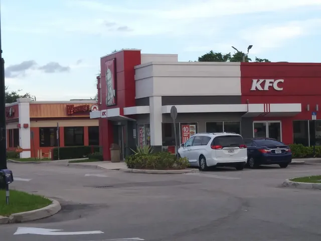 Las Villas Shopping Center