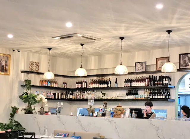 Ya Jinda Thai Restaurant