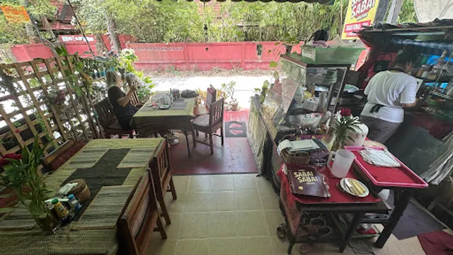 Pi Nan's Sabai Sabai