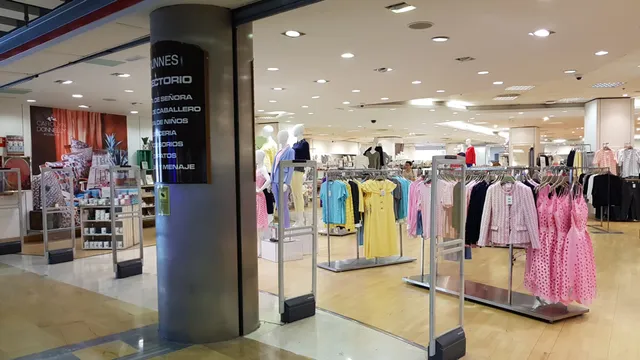 Dunnes Stores - Larios