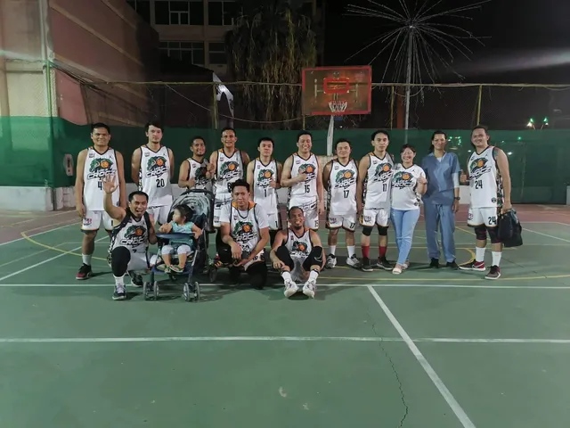 Al Sharq basketball court