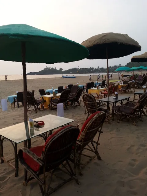 Casa Fiesta Beach Restaurant