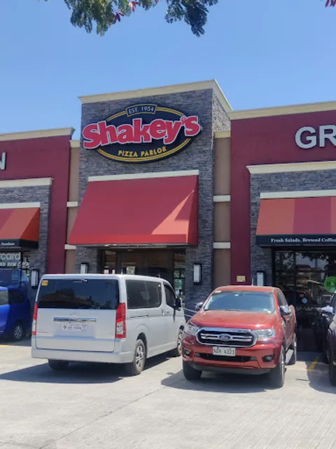 Shakey's Pizza Parlor