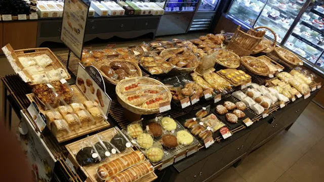 파리바게뜨 양재정원점