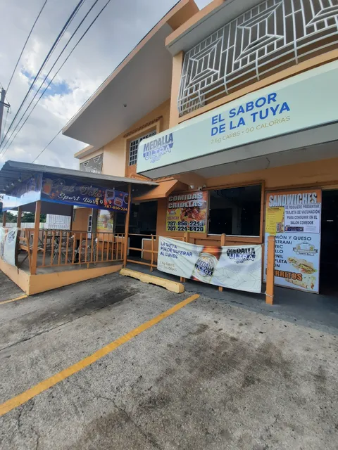 Pal’ Ocho Sport Bar