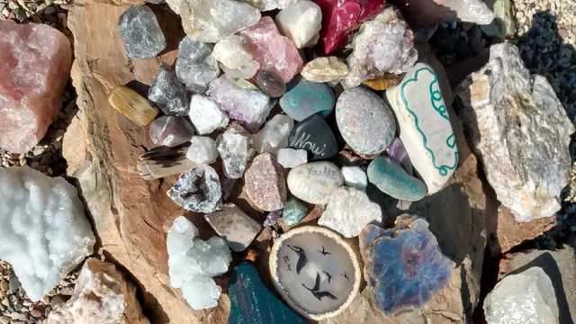 The Violet Sage Wellness & Gifts