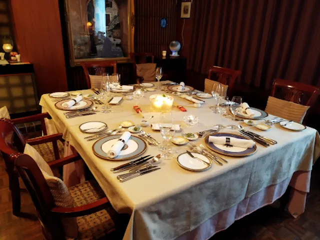 ムッシュ・カワノ