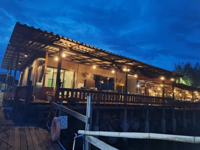 ตามตะวันรีสอร์ท