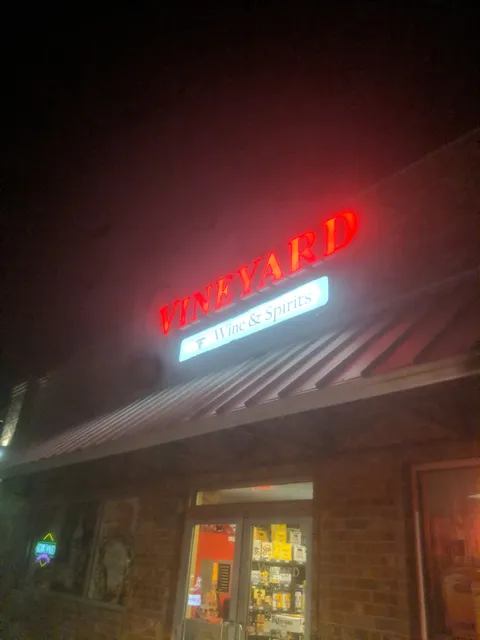 Vineyard Wine & Spirits