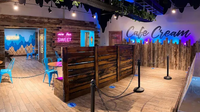 Cafe Cream & MyLo’s