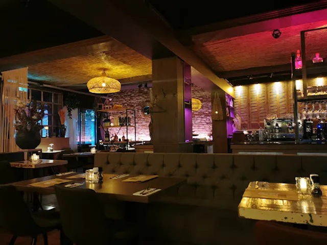 Milos Grieks Restaurant