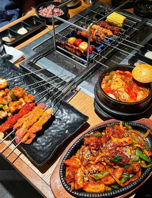 Toronto: The 10 Places I’m Most Afraid Will Close (Part 2) 😱🍴