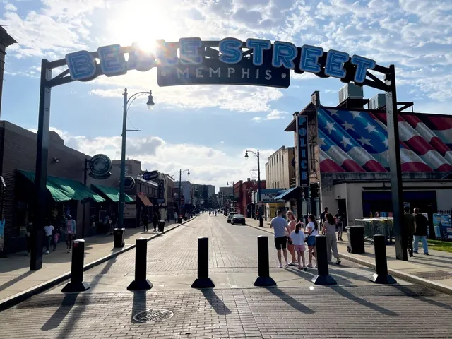 Beale Street & B.B. King’s Blues Club🎷