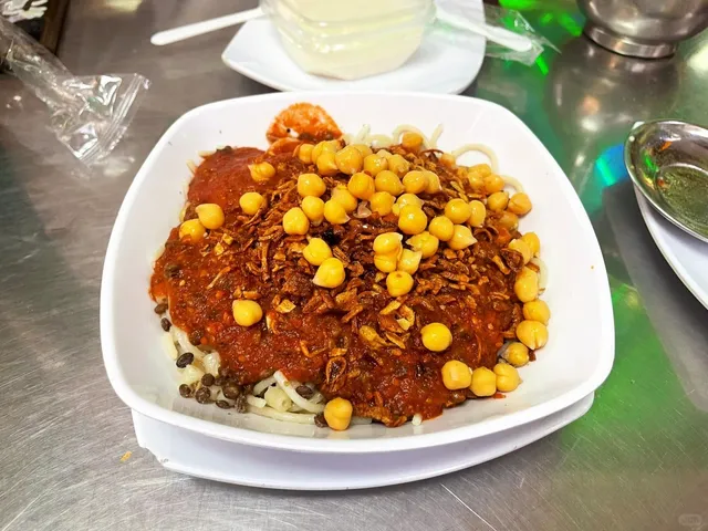 Egypt Travel Pitfalls (1) - Koshary Abou Tarek 🍝💸