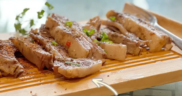 Vancouver’s Lamb King: Hao's Lamb Restaurant 🐑👑