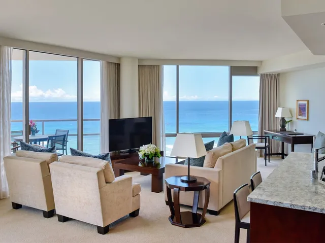 It Does Not Disappoint! 🌟🏨🌊